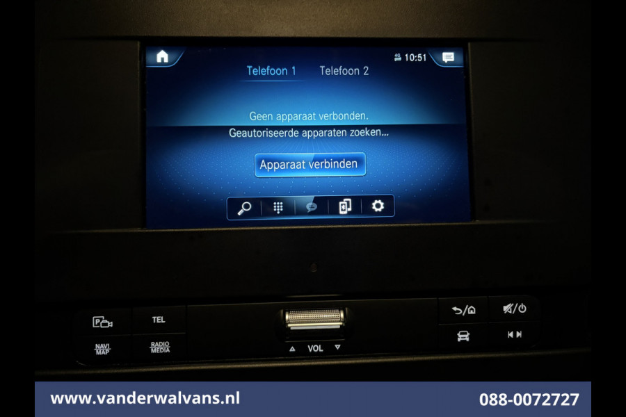 Mercedes-Benz Sprinter 317 CDI 170pk L3H2 Euro6 Airco | 360 Graden Camera | Navigatie | Chauffeursstoel | Apple Carplay Cruisecontrol, Android Auto, Stoelverwarming, 270 Graden Achterdeuren, Parkeersensoren, Bijrijdersbank