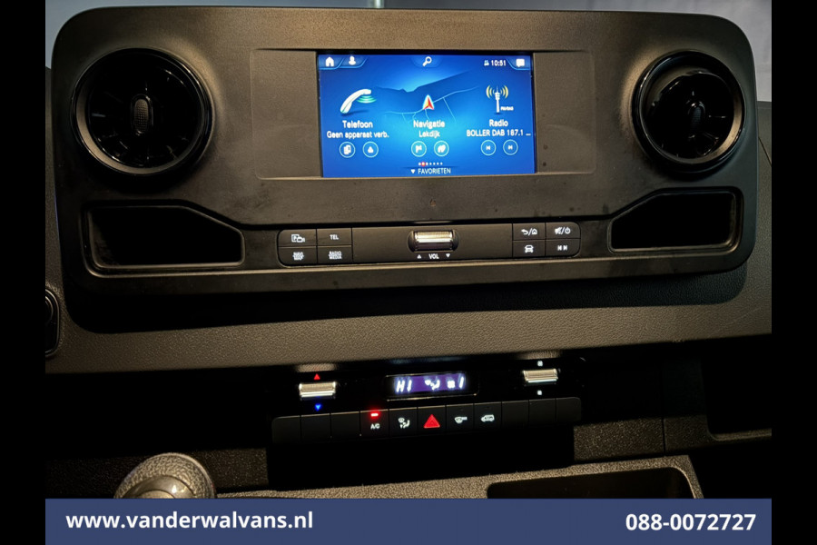 Mercedes-Benz Sprinter 317 CDI 170pk L3H2 Euro6 Airco | 360 Graden Camera | Navigatie | Chauffeursstoel | Apple Carplay Cruisecontrol, Android Auto, Stoelverwarming, 270 Graden Achterdeuren, Parkeersensoren, Bijrijdersbank