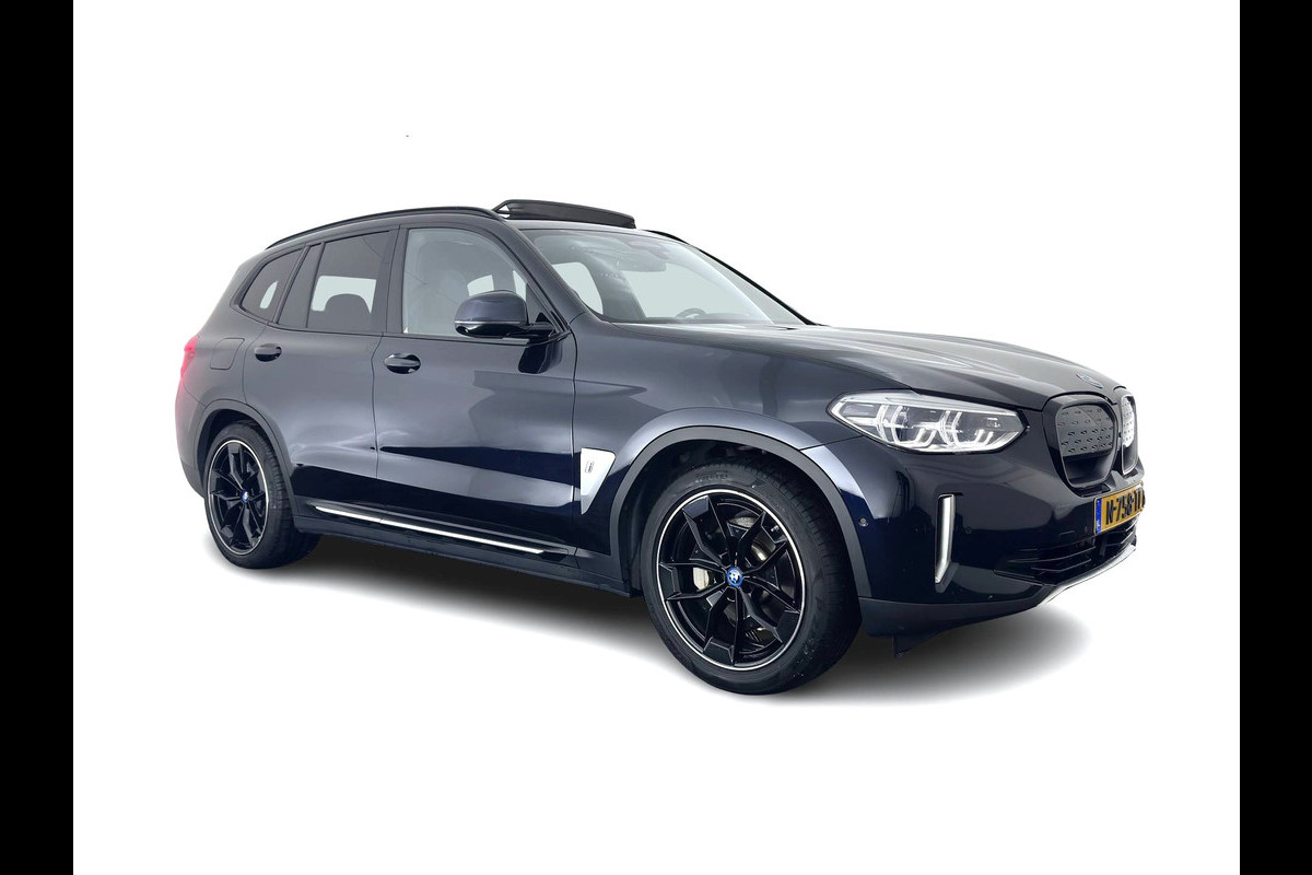 BMW iX3 High Executive 80 kWh [3-Fase-11kW] {SoH-99%} (INCL-BTW) Aut. *PANO | LEATHER | HARMAN/KARDON | ADAPTIVE-CRUISE | FULL-LED | BLINDSPOT | MEMORY-PACK | DIGI-COCKPIT | HEATED-SPORTSEATS | KEYLESS | CAMERA | DAB+ | TOWBAR | HEAD-UP | 20''AL