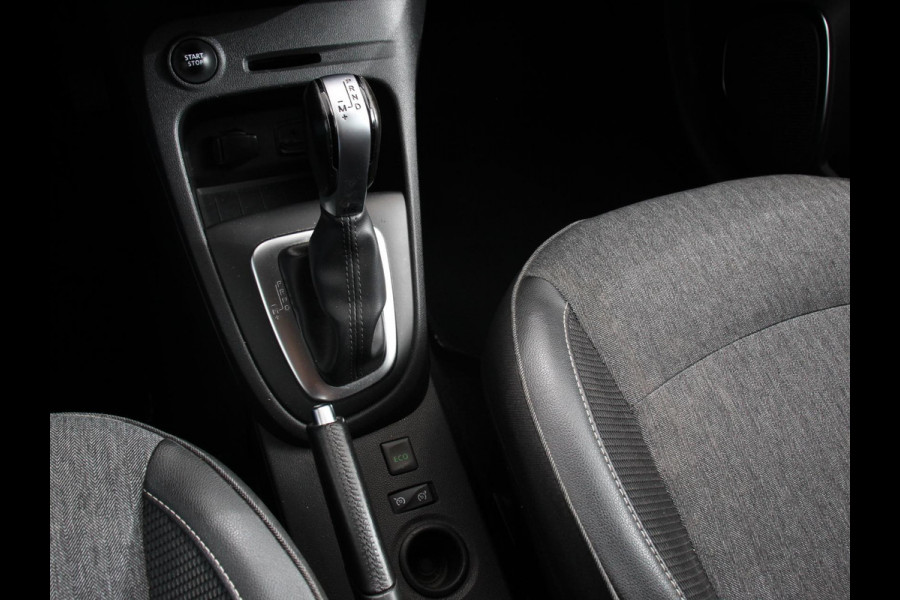 Renault Captur 1.3 TCe Intens Automaat Climate control, Navigatiesysteem, Achteruitrijcamera LM velgen Trekhaak