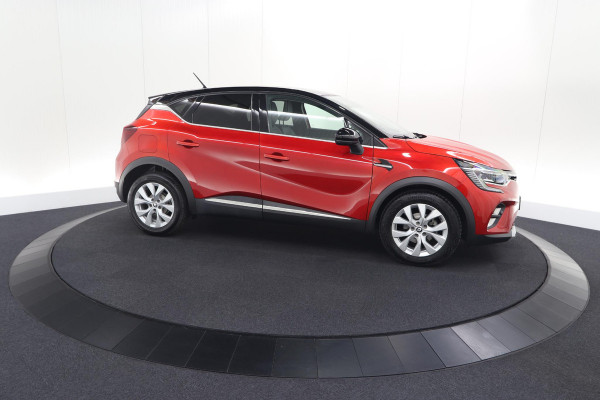 Renault Captur TCe 90 Intens | Navigatie | Camera | Parkeersensoren voor + achter | Apple Carplay