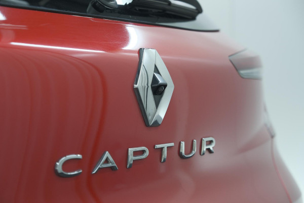 Renault Captur TCe 90 Intens | Navigatie | Camera | Parkeersensoren voor + achter | Apple Carplay