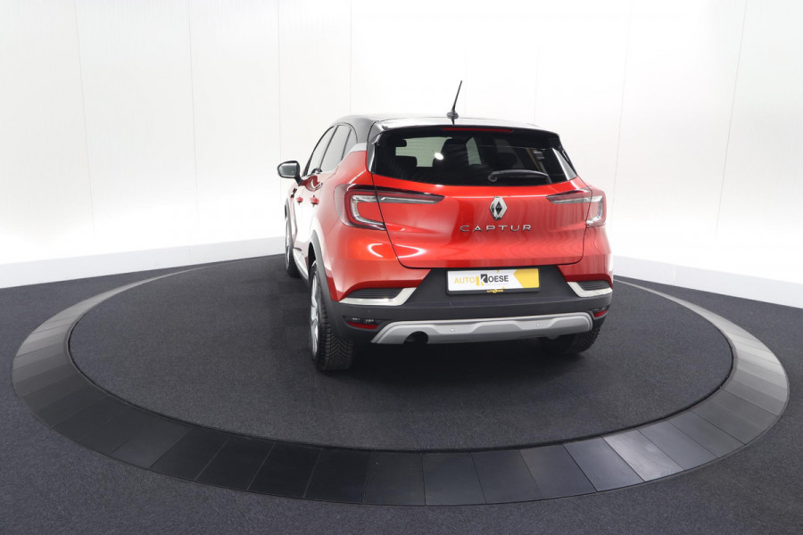 Renault Captur TCe 90 Intens | Navigatie | Camera | Parkeersensoren voor + achter | Apple Carplay