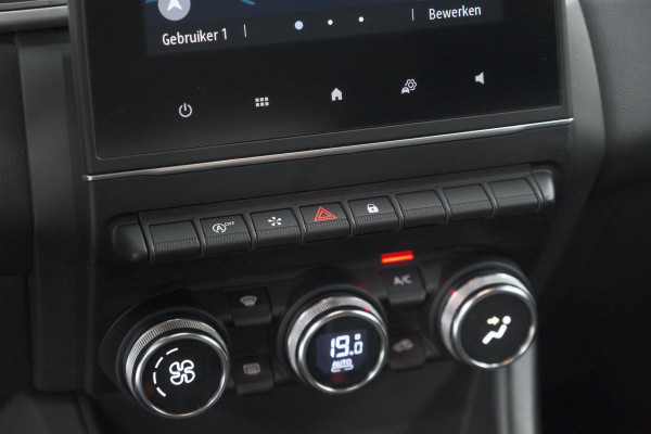 Renault Captur TCe 90 Intens | Navigatie | Camera | Parkeersensoren voor + achter | Apple Carplay