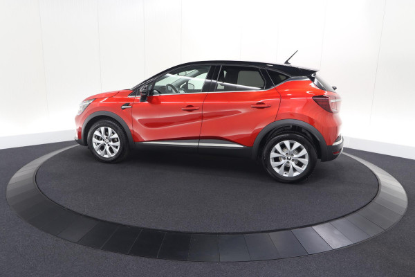 Renault Captur TCe 90 Intens | Navigatie | Camera | Parkeersensoren voor + achter | Apple Carplay