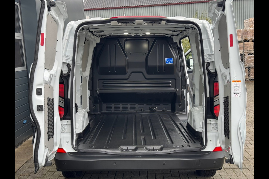 Ford Transit Custom 300 2.0 TDCI L1H1 Trend 136pk | CarPlay | Stuur + stoelverwarming | Camera | Cruise | Laadvloer | LED | #84939