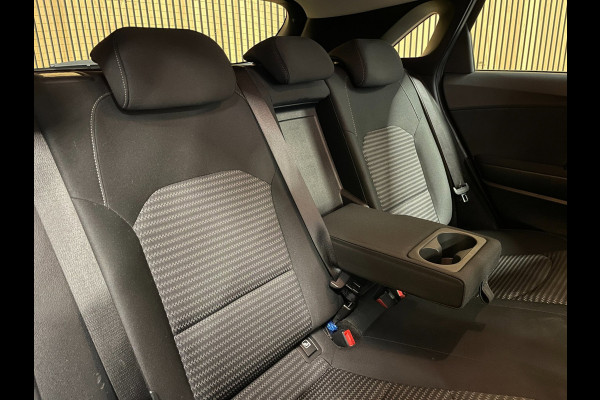 Kia Ceed 1.0 T-GDi MHEV DynamicLine|AUTOMAAT|CARPLAY|CAMERA|CRUISE+CLIMATE CONTROL|NAVIGATIE|LANE-ASSIST|PDC-A|NAP|NL-AUTO|IN.BTW|