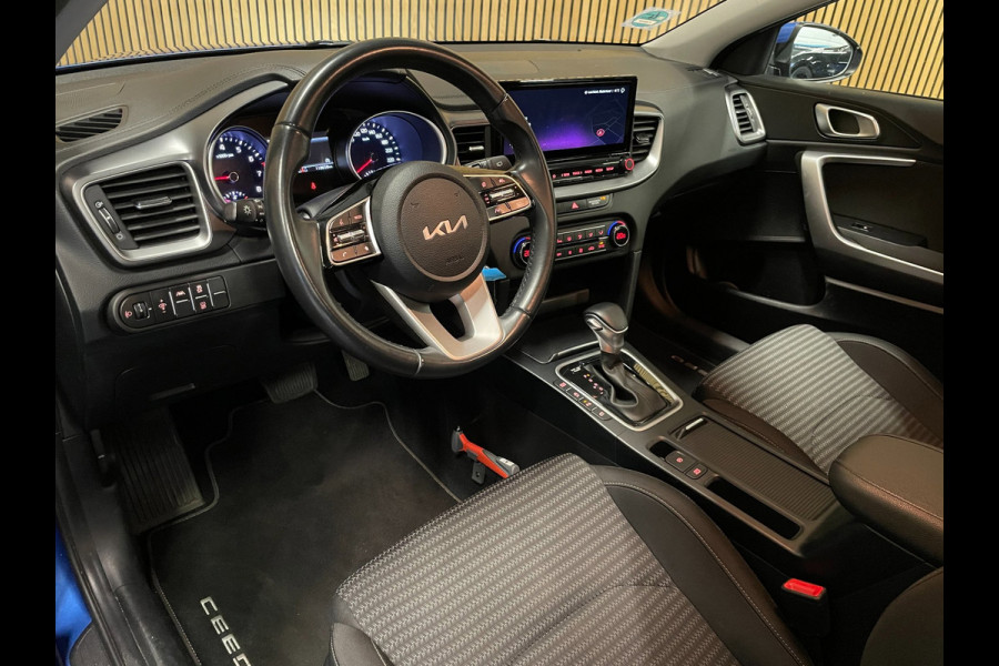 Kia Ceed 1.0 T-GDi MHEV DynamicLine|AUTOMAAT|CARPLAY|CAMERA|CRUISE+CLIMATE CONTROL|NAVIGATIE|LANE-ASSIST|PDC-A|NAP|NL-AUTO|IN.BTW|