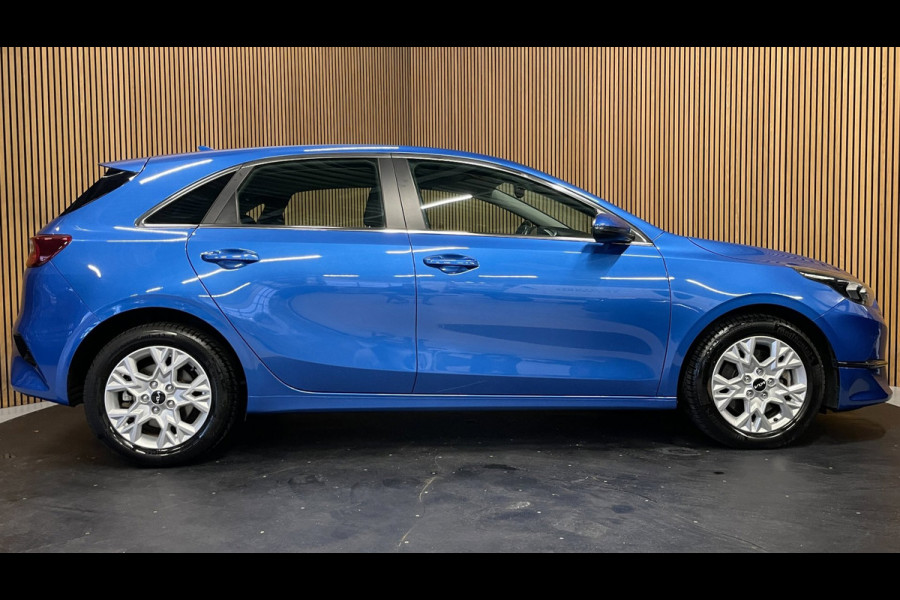 Kia Ceed 1.0 T-GDi MHEV DynamicLine|AUTOMAAT|CARPLAY|CAMERA|CRUISE+CLIMATE CONTROL|NAVIGATIE|LANE-ASSIST|PDC-A|NAP|NL-AUTO|IN.BTW|