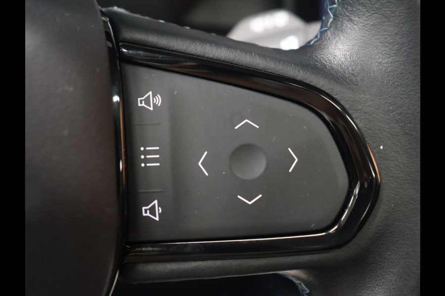 Lynk & Co 01 1.5 [SCHUIFKANTELDAK, TREKHAAK, APPLE CARPLAY, ANDROID, ADAPTIVE CRUISE CONTROL, STOELVERWARMING, MEMORY SEATS, CAMERA, DIGITAL DASH, INFINITY SOUND SYSTEM, DRAADLOOS OPLADEN, ELEKTRISCHE ACHTERK