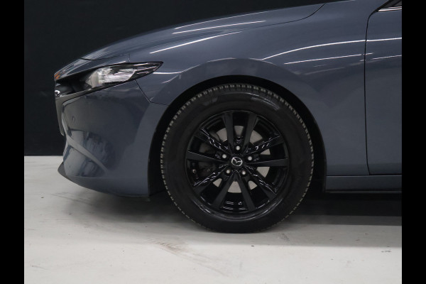 Mazda 3 2.0 e-SkyActiv-G M Hybrid 122 Comfort met Bose [APAPTIVE CRUISE CONTROL, APPLE CARPLAY, ANDROID, BOSE SOUND SYSTEM, MEMORY SEATS, STOELVERWARMING STUUR VERWARMING, CAMERA, PDC V+A, BLUETOOTH, LEDER, LED, ELEKTRISCHE ACHTERKLEP, NAVIGATIE,