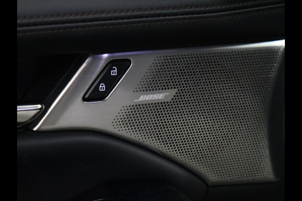 Mazda 3 2.0 e-SkyActiv-G M Hybrid 122 Comfort met Bose [APAPTIVE CRUISE CONTROL, APPLE CARPLAY, ANDROID, BOSE SOUND SYSTEM, MEMORY SEATS, STOELVERWARMING STUUR VERWARMING, CAMERA, PDC V+A, BLUETOOTH, LEDER, LED, ELEKTRISCHE ACHTERKLEP, NAVIGATIE,