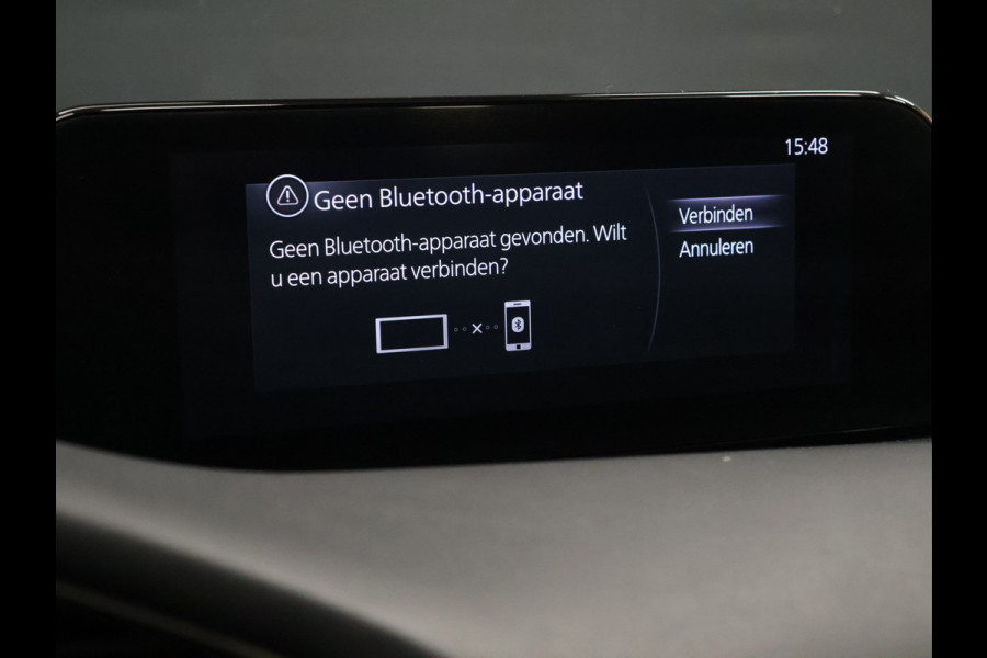Mazda 3 2.0 e-SkyActiv-G M Hybrid 122 Comfort met Bose [APAPTIVE CRUISE CONTROL, APPLE CARPLAY, ANDROID, BOSE SOUND SYSTEM, MEMORY SEATS, STOELVERWARMING STUUR VERWARMING, CAMERA, PDC V+A, BLUETOOTH, LEDER, LED, ELEKTRISCHE ACHTERKLEP, NAVIGATIE,