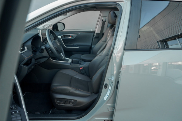 Toyota RAV4 2.5 Hybrid AWD ADVENTURE Pano JBL