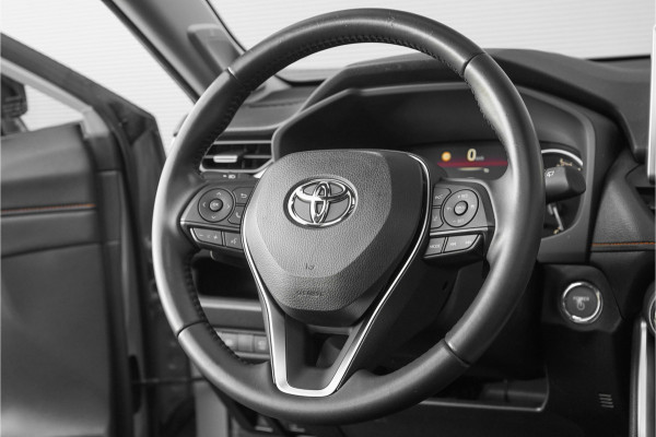 Toyota RAV4 2.5 Hybrid AWD ADVENTURE Pano JBL