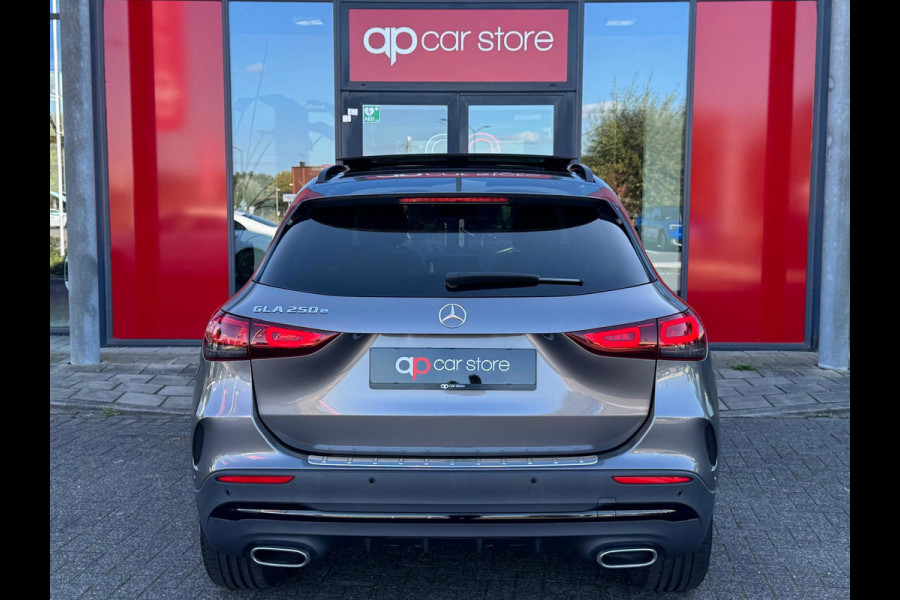 Mercedes-Benz GLA 250 e AMG Line | Panorama | Camera | Parksens | Sfeerverlichting | Carplay | Keyless | BTW Auto