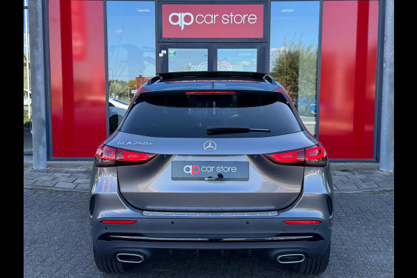 Mercedes-Benz GLA 250 e AMG Line | Panorama | Camera | Parksens | Sfeerverlichting | Carplay | Keyless | BTW Auto