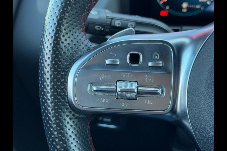 Mercedes-Benz GLA 250 e AMG Line | Panorama | Camera | Parksens | Sfeerverlichting | Carplay | Keyless | BTW Auto