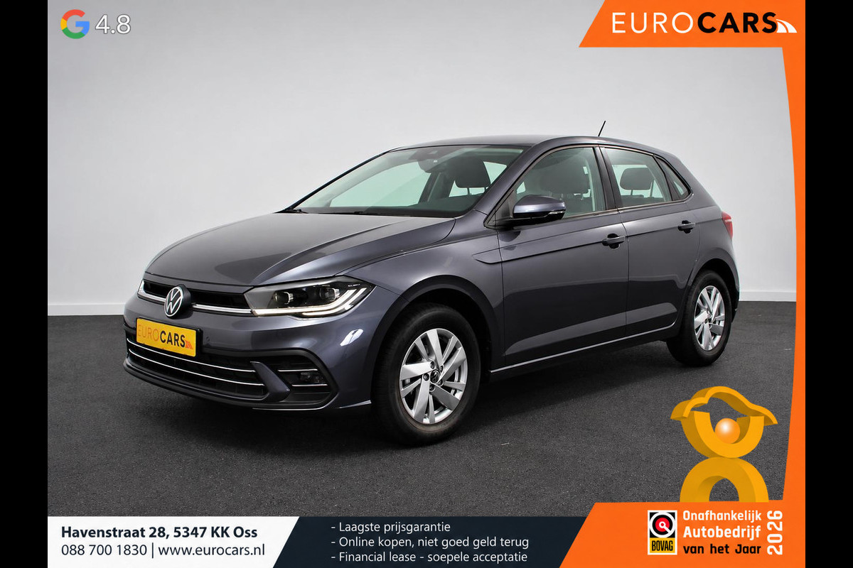 Volkswagen Polo 1.0 TSI DSG Style Navigatie Climate Control Cruise control adaptive Parkeer sensoren Led Dab Lichtmetalen Velgen Digitale Cockpit