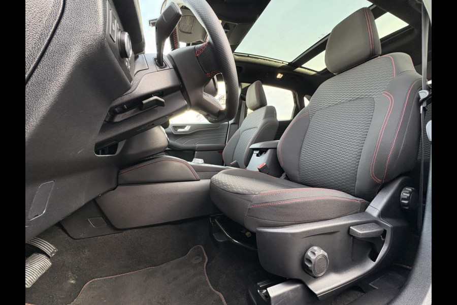 Ford Kuga 2.5 PHEV ST-Line 243pk |  Orig. NL Auto |  Panoramadak | Winter Pack | Head up Display | Adaptive LED