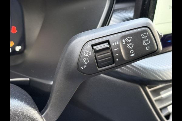 Ford Kuga 2.5 PHEV ST-Line 243pk |  Orig. NL Auto |  Panoramadak | Winter Pack | Head up Display | Adaptive LED