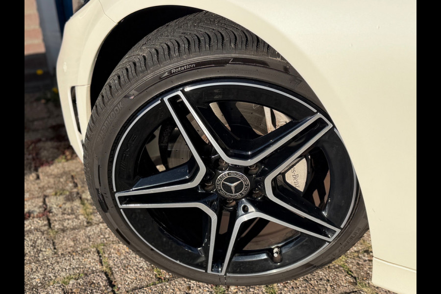 Mercedes-Benz C-Klasse 180 Premium Pack 2019 AUT PANO FULL!
