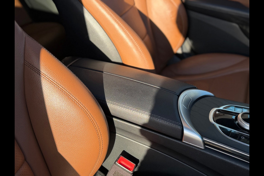 Mercedes-Benz C-Klasse 180 Premium Pack 2019 AUT PANO FULL!