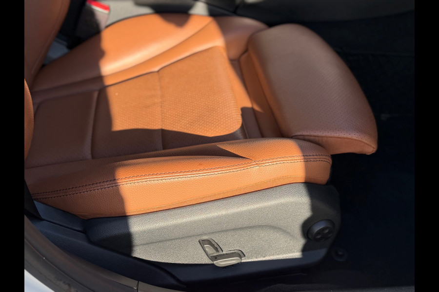 Mercedes-Benz C-Klasse 180 Premium Pack 2019 AUT PANO FULL!