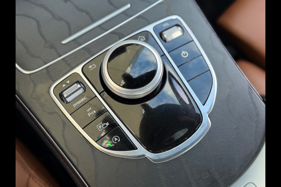 Mercedes-Benz C-Klasse 180 Premium Pack 2019 AUT PANO FULL!