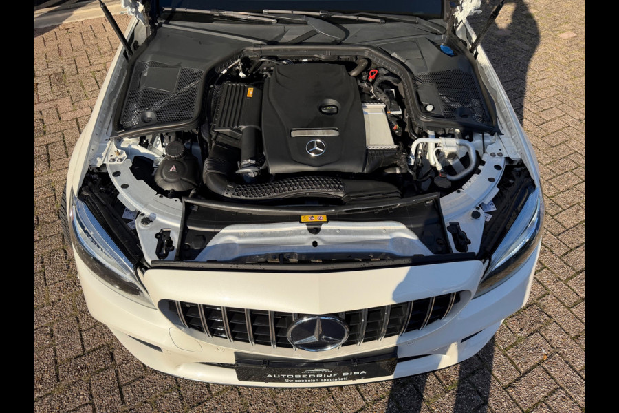 Mercedes-Benz C-Klasse 180 Premium Pack 2019 AUT PANO FULL!