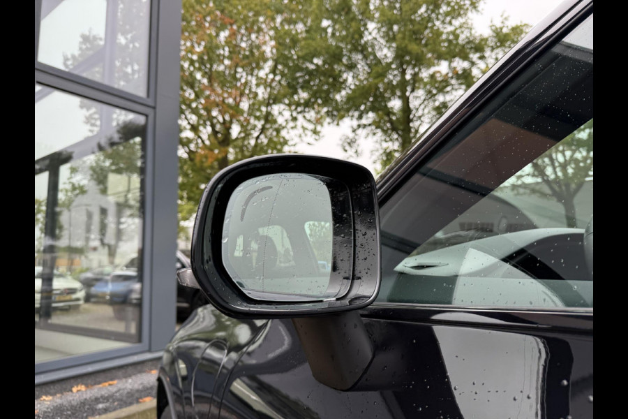 Volvo XC60 2.0 T6 Plug-in hybrid AWD Plus Black Edition SOH 100% | HARMAN KARDON| PANO| CAMERA | STOEL + STUURVERWARMING| PILOT ASSIST| MEMORY STOELEN| ACHTERBANK VERWARMD|
