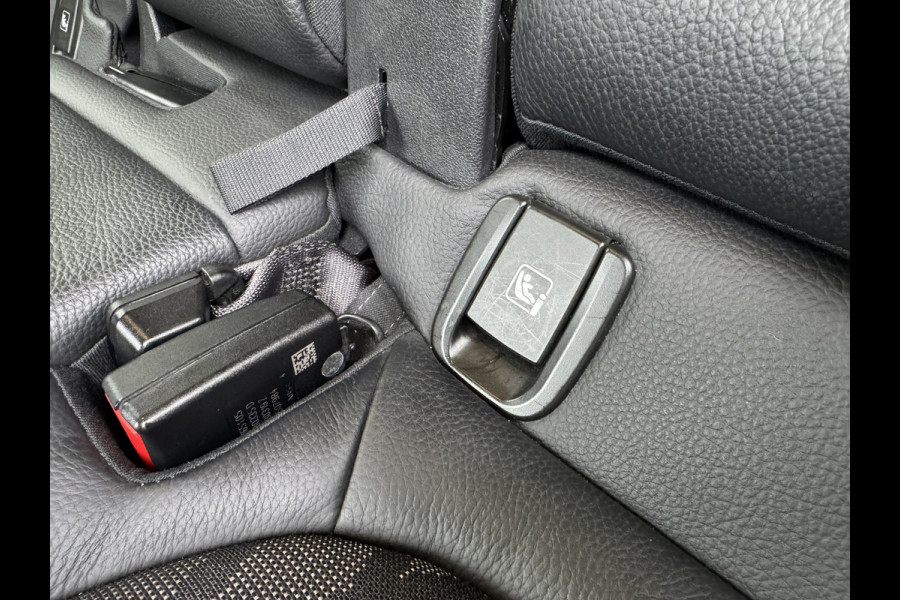 BMW X1 SDrive20i High Executive M sport interieur Sfeer verlichting Led Pdc voor+achter