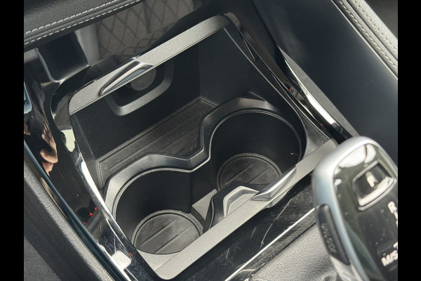 BMW X1 SDrive20i High Executive M sport interieur Sfeer verlichting Led Pdc voor+achter