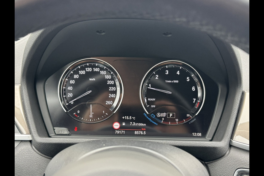BMW X1 SDrive20i High Executive M sport interieur Sfeer verlichting Led Pdc voor+achter
