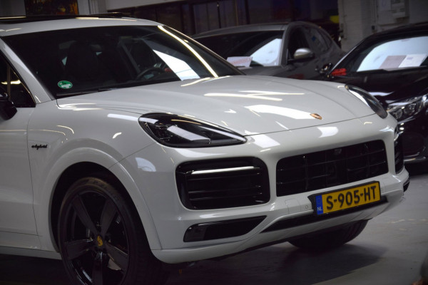 Porsche Cayenne 3.0 E-Hybrid Platinum Edition Navi|Panoramadak|Org.NL|Dealer onderhouden