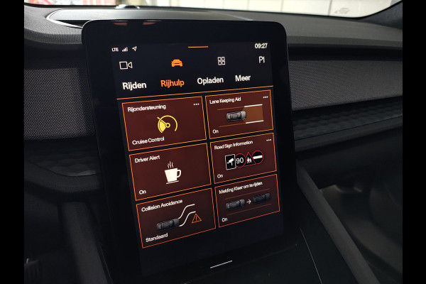 Polestar 2 Dual Motor Long Range 78kWh 408PK SOH 90% Google®-Maps Navi Camera Apple Carplay Android Auto Elek.Stoelen Memory Elek.Achterkle Keyless Bluetooth Led Lmv Isofix Rijstrooksensor Origineel Nederlandse Auto Dealeronderhouden