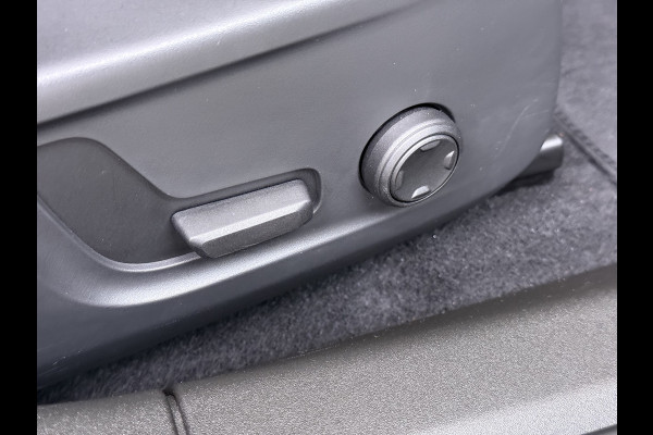 Polestar 2 Dual Motor Long Range 78kWh 408PK SOH 90% Google®-Maps Navi Camera Apple Carplay Android Auto Elek.Stoelen Memory Elek.Achterkle Keyless Bluetooth Led Lmv Isofix Rijstrooksensor Origineel Nederlandse Auto Dealeronderhouden