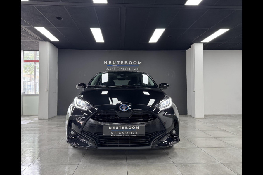 Toyota Yaris 1.5 Hybrid Dynamic| Parkeersen | Cam | Cruise |