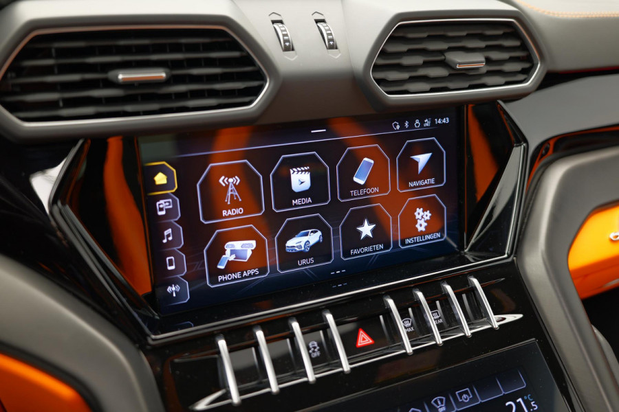 Lamborghini Urus 4.0 V8 Graphite Capsule |BTW|Massage|PPF|Fabrieksgarantie|