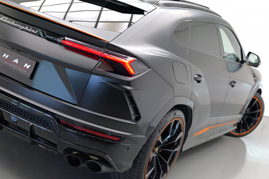 Lamborghini Urus 4.0 V8 Graphite Capsule |BTW|Massage|PPF|Fabrieksgarantie|
