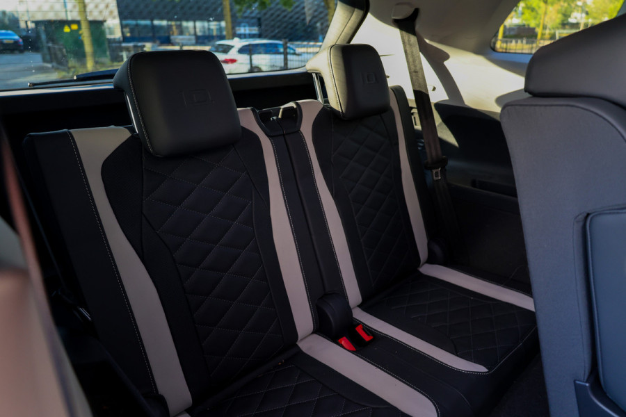 Volkswagen Id.6 Crozz | UNIEK | PANO | HUD | MEMORY | MASSAGE | ACC | 360 | 4X STOELVERWARMING |