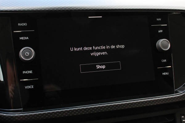 Volkswagen T-Cross 1.0 TSI 110pk DSG Life Navigatie Adaptive Cruise Control Lane/Side Assist Camera Stoelverwarming