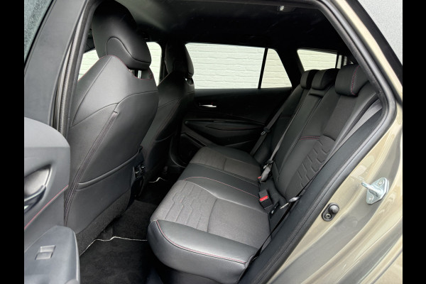 Toyota Corolla Touring Sports 2.0 Hybrid Executive | HUD | ACC | CarPlay | Camera | JBL | 18 inch