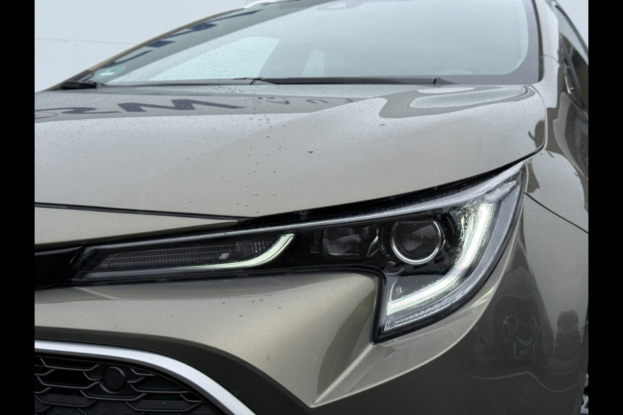 Toyota Corolla Touring Sports 2.0 Hybrid Executive | HUD | ACC | CarPlay | Camera | JBL | 18 inch