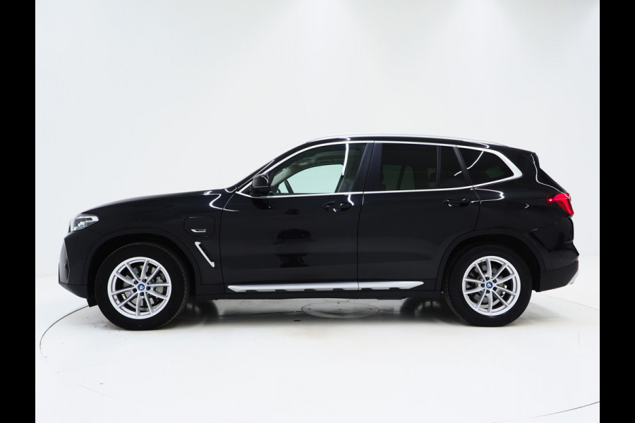 BMW X3 xDrive30e | Leder | Sportstoelen | Camera | Cruise | Climate | LED | Carplay