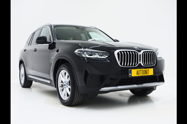 BMW X3 xDrive30e | Leder | Sportstoelen | Camera | Cruise | Climate | LED | Carplay