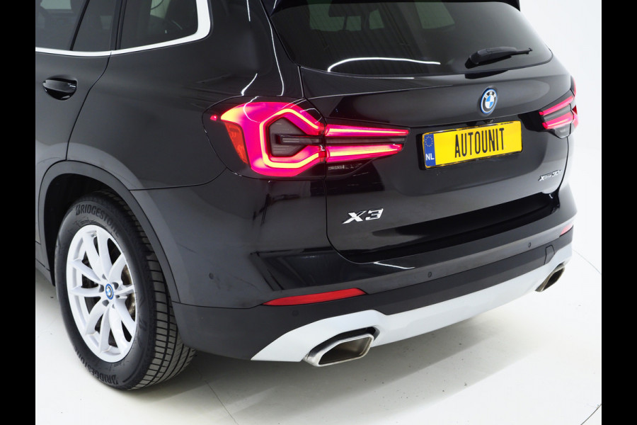 BMW X3 xDrive30e | Leder | Sportstoelen | Camera | Cruise | Climate | LED | Carplay