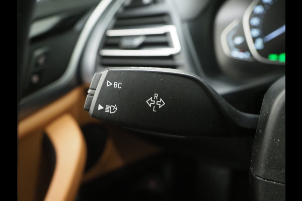 BMW X3 xDrive30e | Leder | Sportstoelen | Camera | Cruise | Climate | LED | Carplay
