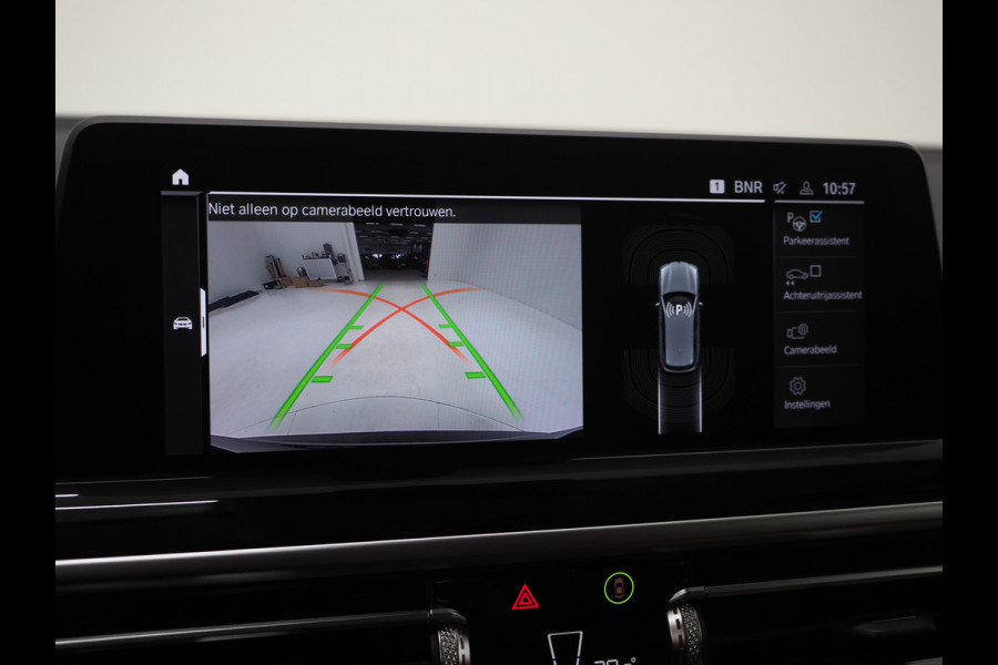 BMW X3 xDrive30e | Leder | Sportstoelen | Camera | Cruise | Climate | LED | Carplay