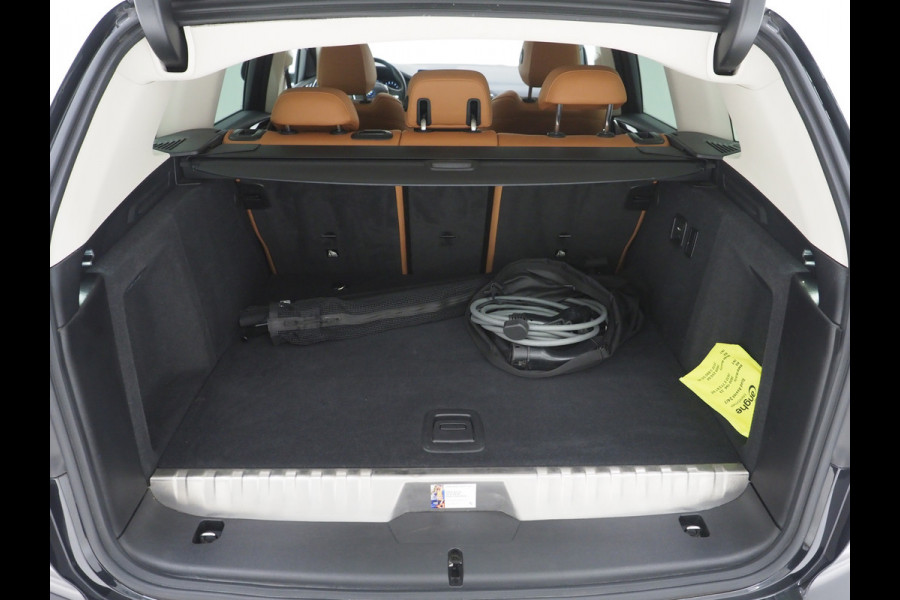 BMW X3 xDrive30e | Leder | Sportstoelen | Camera | Cruise | Climate | LED | Carplay